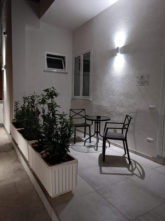Clio's House - Mondello